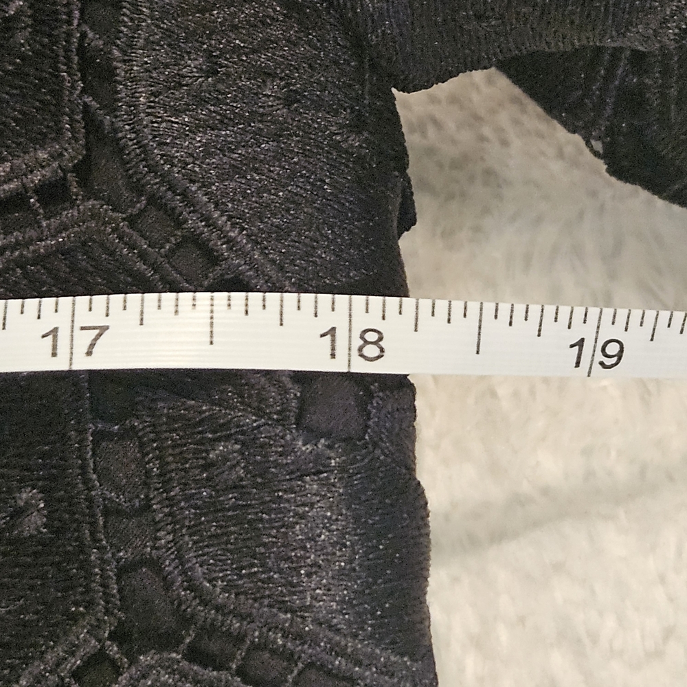 Anne Klein Black Hexagon Lace Long Sleeve Blouse Minimalist Business Casual Work - Picture 5 of 8